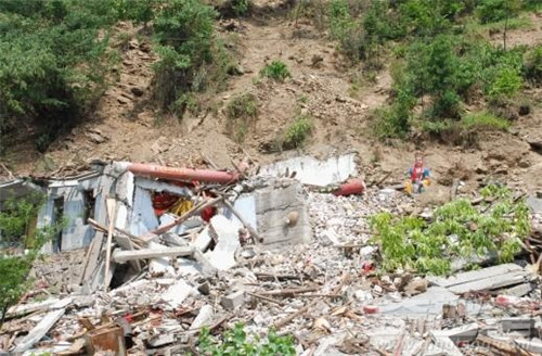 汶川地震灵异事件 2008年512汶川大地震灵异现象（谣言揭秘）