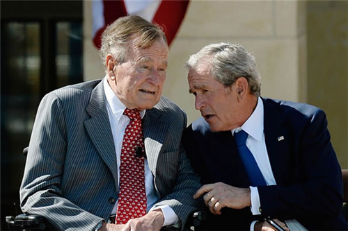 老布什93岁又166天破纪录，成为美国最长寿的总统