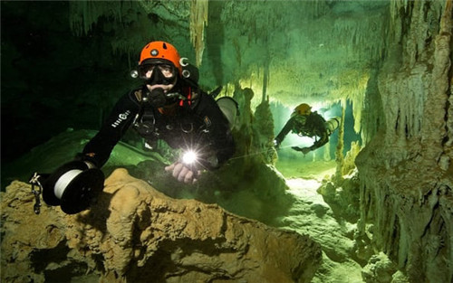 世界最大水底洞穴被发现，全长347公里，疑似与马雅人有关