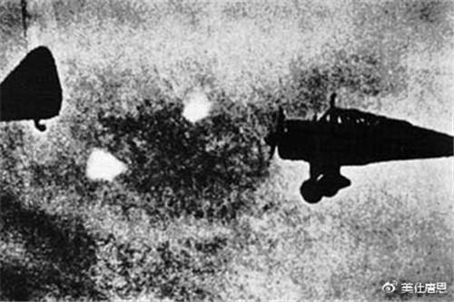 二战时期出现不明飞行物，究竟是纳粹飞碟还是来自外星的UFO