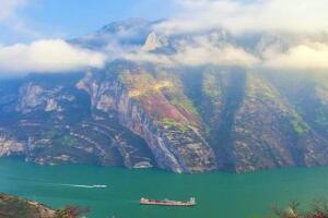 长江三峡是哪三峡，瞿塘峡/巫峡/西陵峡(中国最美的峡谷)